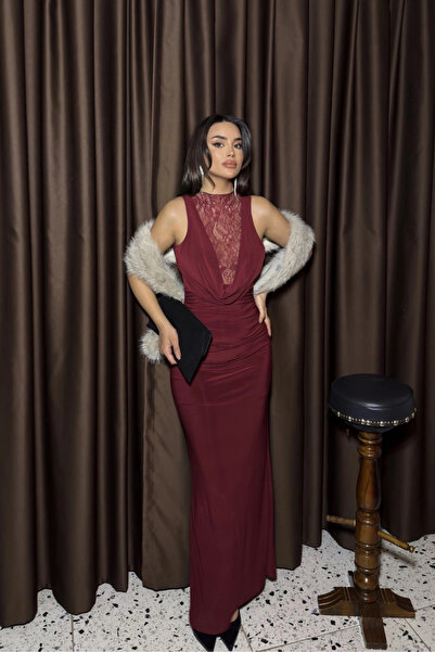 MOZENA Lace Detail Deep V-Neck Long Dress