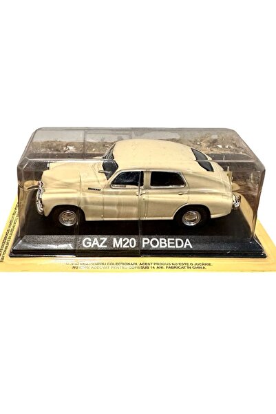JPT GAZ M20 Pobeda Diecast Model 1:43 Cream