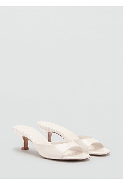 MANGO Woman Sivri burunlu topuklu sandalet