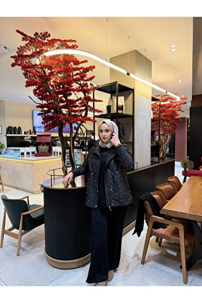 MODABERİLBUTİKK Siyah Kapitone Taş Detaylı Tesettür Ceket – Günlük Şık Mevsim...