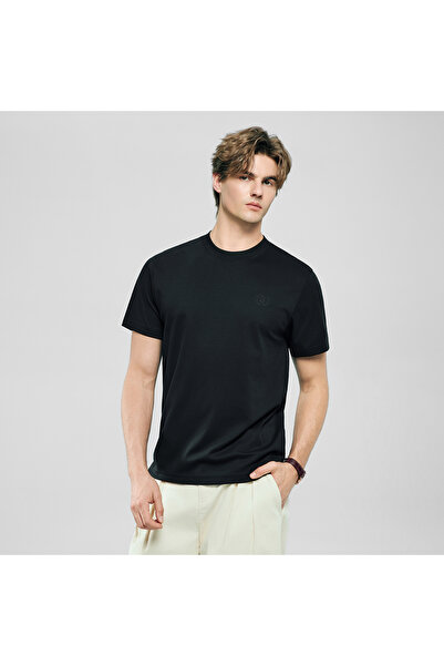 Giordano Men's Slim Fit Liquid Touch Cotton Crew Neck Tee