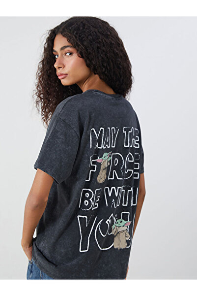 LC Waikiki تي شيرت نسائي مرخص من Zero Roba Yaka The Mandolorian من UZG STORE