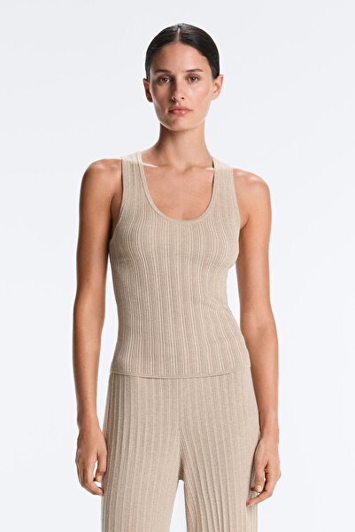 Oysho Fitilli örgü fit Top