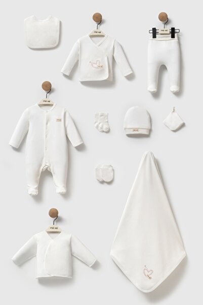 Moi Noi Baby Set Newborn Hospital Discharge Set Love Basic Set of 10 Boxed 10...