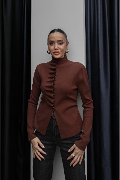 Havoş Brown Flounce Half High Collar Sweater