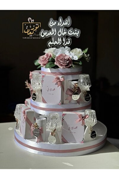 NO BRAND استاند توزيعات زواج ملكي منوع (35 حبة تخصيص الأسماء واللون حسب الطلب