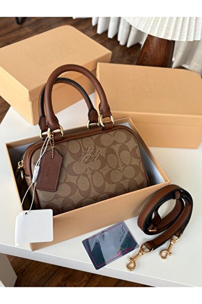 Ropi An alternative to international brands: an elegant Clutch Bag with luxur...