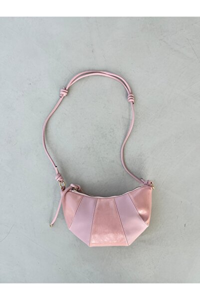 Senza Vedere Croissant Rugan Deri Detaylı Kadın Çapraz Çanta