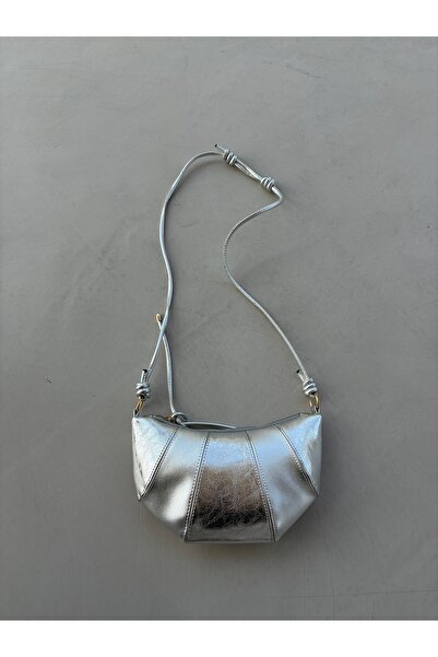 Senza Vedere Croissant Rugan Deri Detaylı Kadın Çapraz Çanta