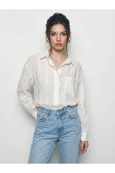 Bianco Lucci Women's Textured Line Patterned Tassel Detailed Single Pocket Ov...