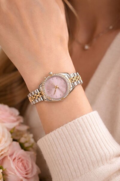 endlessstylish Romantik tonlarda zamansız şıklık… ✨