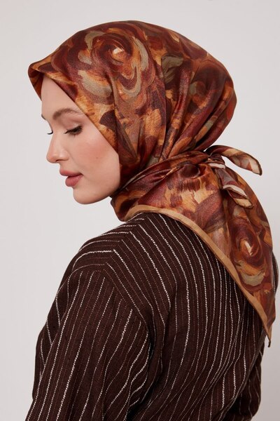 Levidor Floral Pastel Pattern Sparkling Crystal Scarf