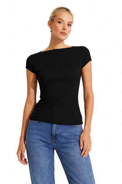 Maison La Femme Women's Boat Neck Short Sleeve Basic Fit T-Shirt