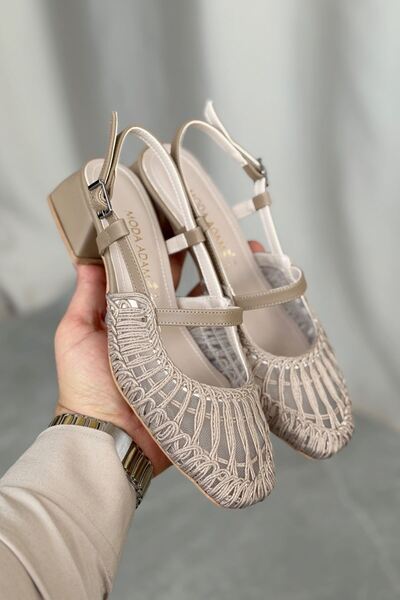 MODAADAM Women's Cerny Short Heeled Knitted Shoes - Mink