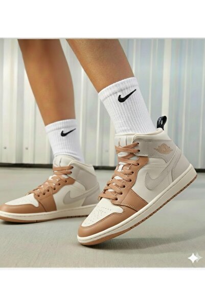 Nike Air Jordan 1 Mid Unisex Sports Shoes (Sporti̇ks) Fits Tightly... 64Bq72-118