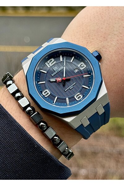 Naviforce Sports Silicone Men's Wristwatch with Calendar+ Wristband