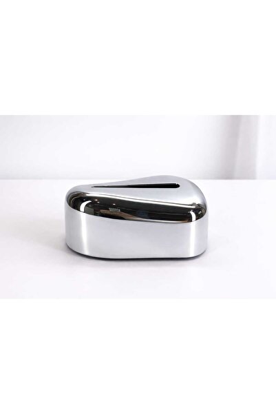 Noor A luxurious silver tissue box with a sleek, modern design.