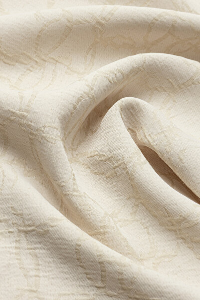 praye Șal cu model inelat crem