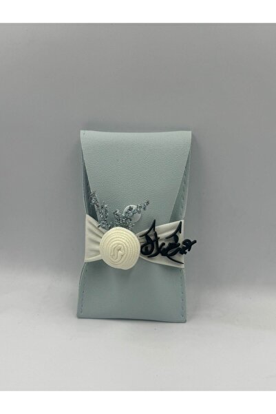 GIFT توزيعات فرش مكياج سماوي مع عبارة عيدكم مبارك 8 قطع ( 12 حبة )