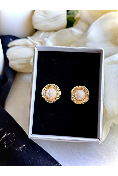 Merishe Jewerly Gold Spiral Edged Pearl Stud Earrings