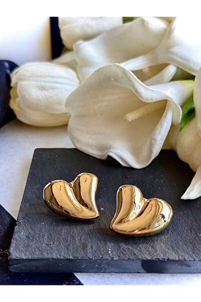 Merishe Jewerly Gold Heart Curved Shiny Studded Earrings