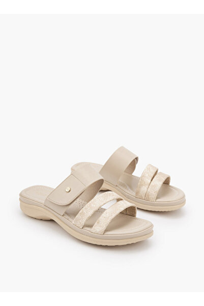 Flora Bella by Shoexpress Women Textured Slip-On Sandals