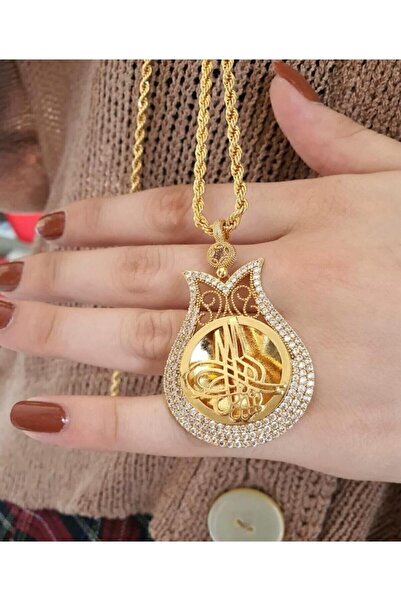 Yuchicly قلادة ذهبية اللون بتصميم توجرا مع شكل الرمان - ميدالية بتفاصيل حجرية