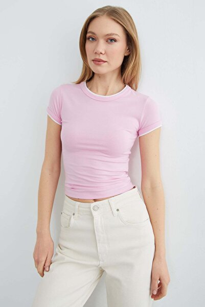 Fulla Moda Basic Crew Neck Piped Crop T-Shirt