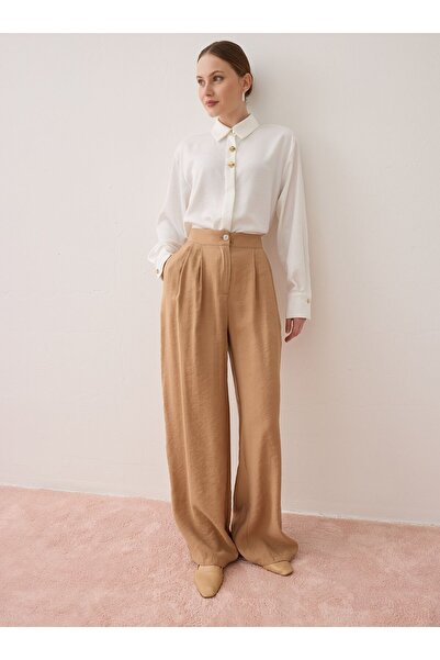 Benin Pantaloni cu talie înaltă și detaliu pliat, cu picior larg - Bej -