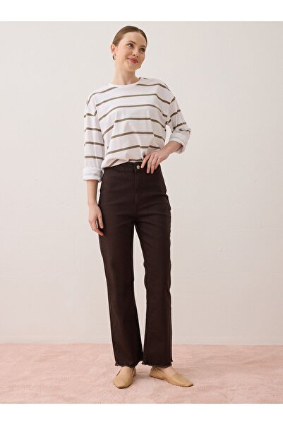 Benin Pantaloni din denim de bază din țesătură elastică - Maro -