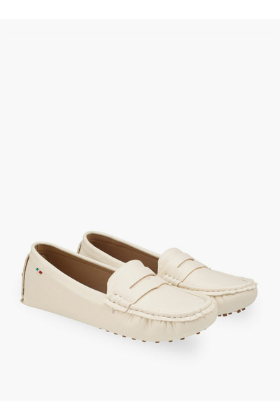 Renzo Ruganni Women Textured Loafers