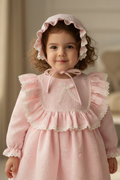 Bertuğ Bebek Lace Girls' Baby Crepe Bonnet