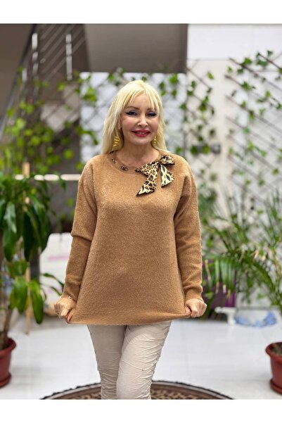 Punta Otantik D12829 Leopard Ribbon Detailed Soft Sweater Camel