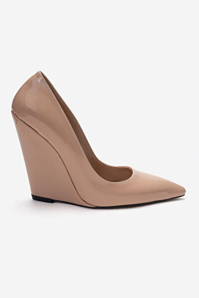 Ayakkabı Ateşi Piele lăcuită nude, cu vârf ascuțit, cu toc înalt, pentru feme...