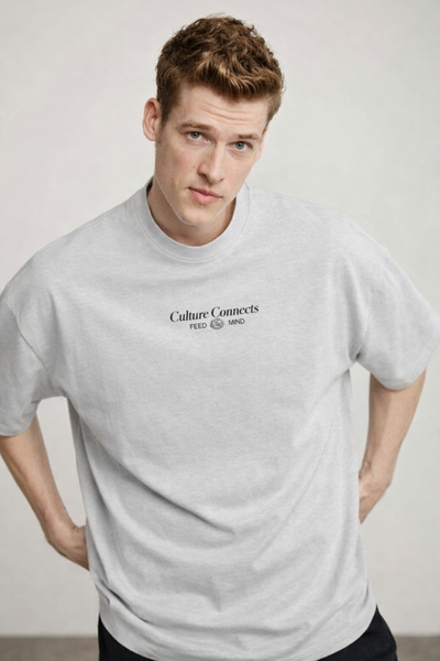 COMBİNE MİCHAİL تي شيرت رجالي مطبوع عليه نص باللون الرمادي مقاس كبير