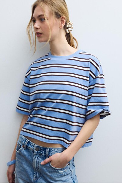 Stradivarius Çizgili kısa kollu t-shirt