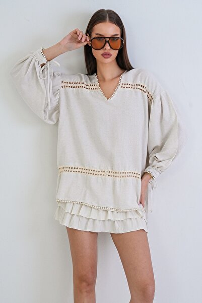 Trend Alaçatı Stili Women's stone v-neck scalloped embroidered comfortable fi...