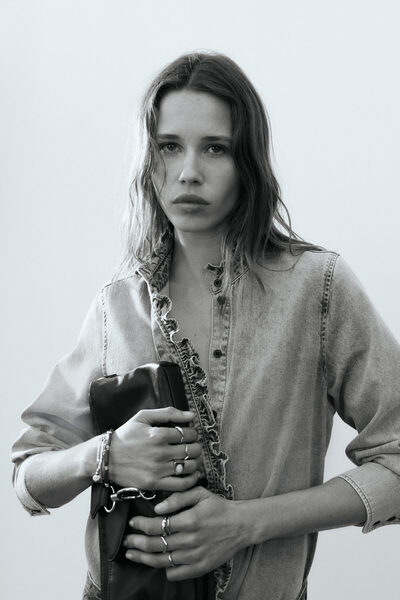 H&M Fırfırlı Kot Gömlek