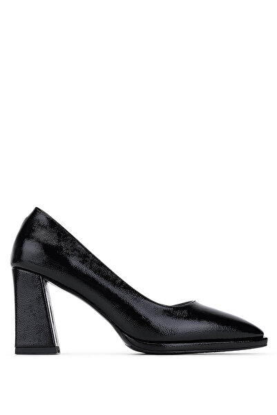 Tamer Tanca Women's Black Wrinkled Patent Leather Heeled Shoes
