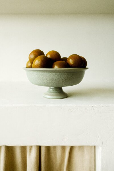 H&M Ayaklı Stoneware Servis Kasesi