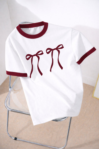 Revasser Tricou colorat pentru femei, cu guler tip panglică, cu design specia...