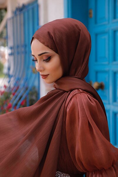 KUQOS شال من سلسلة سافير إيبلك باللون البني – شال حريري للحجاب مع مشبك غير قا...