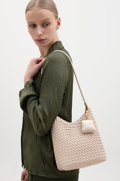 Matthew Cox حقيبة كتف نسائية بيضاء BYN2478