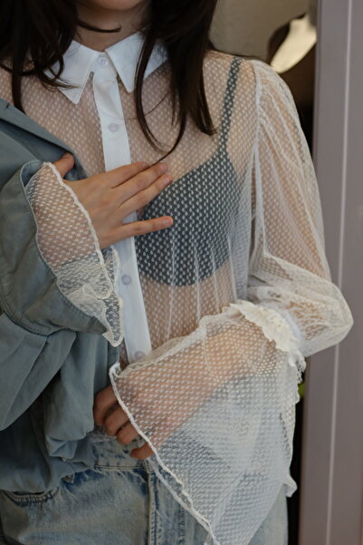 OlaFre Sleeveless lace blouse