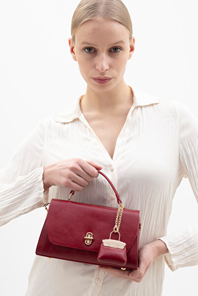 Matthew Cox Women's Shoulder Bag Red Byn2470