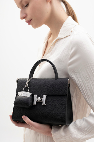 Matthew Cox Women's Arm Bag Black Byn2464