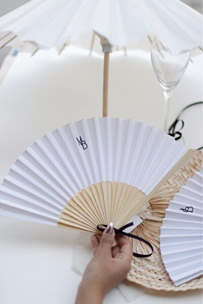 davetiyen kağıt yelpaze