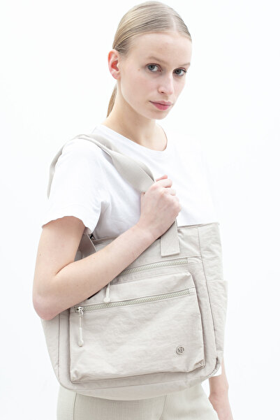 Matthew Cox Women's Shoulder Bag Beige Byn2517