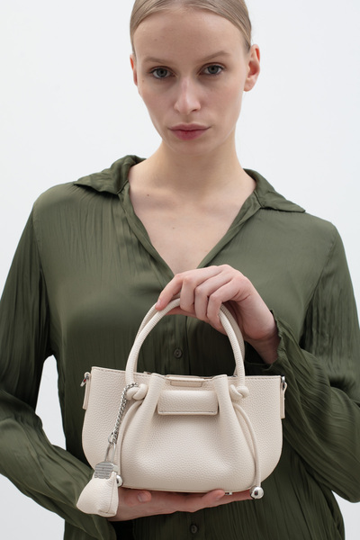 Matthew Cox حقيبة كتف نسائية بيضاء BYN2462