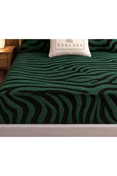 Dercasa Velvet bed cover with Stretchy + 2 Pillow